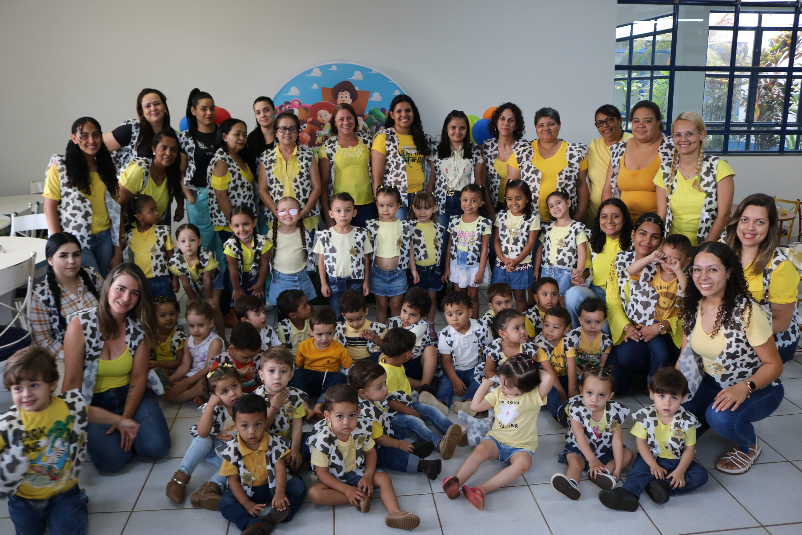 Laboratório Teuto celebra a Semana das Crianças no C.E.I. Walterci de Melo e reforça apoio aos colaboradores com filhos 